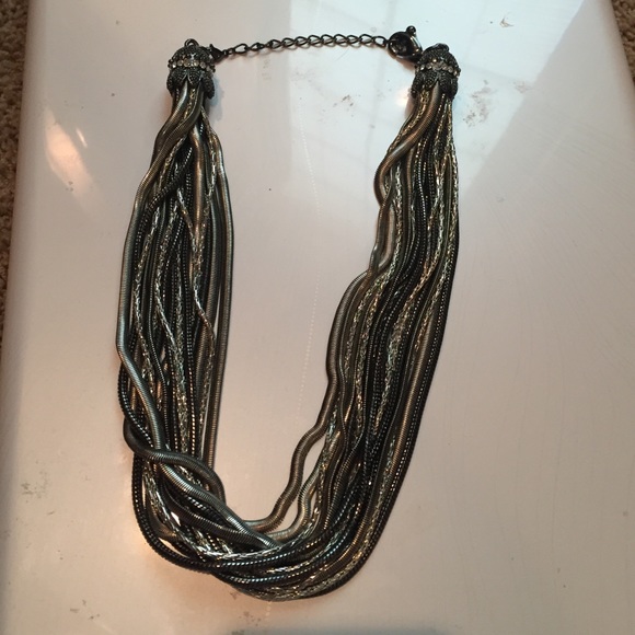 Lia Sophia necklace