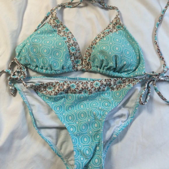 Bathing suit