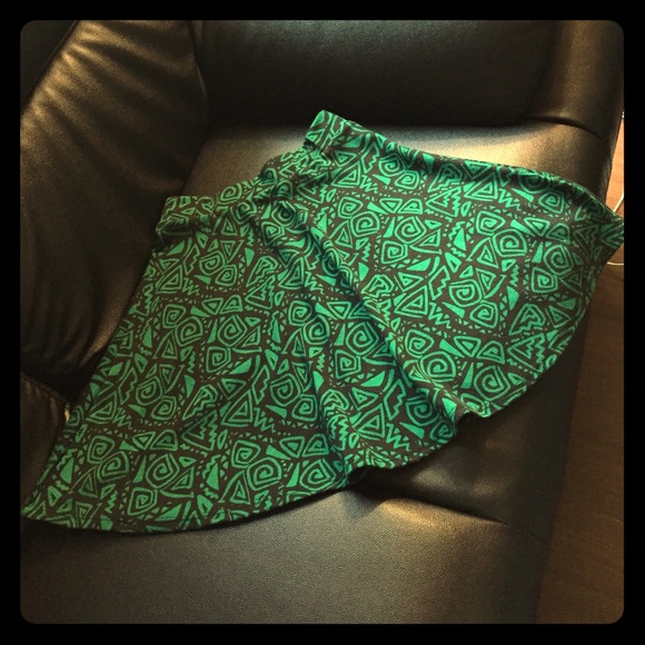 Green and black skater skirt. Fun pattern!