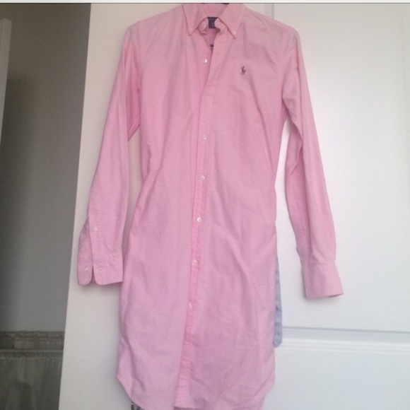 Shirt dress with ribbon belt.