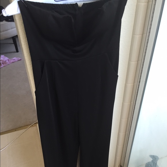 Black pant romper never worn or washed