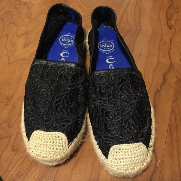 Jeffrey Campbell Flats! !