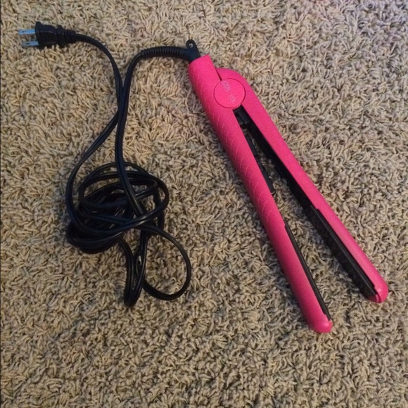 Cortex pink hair straightener