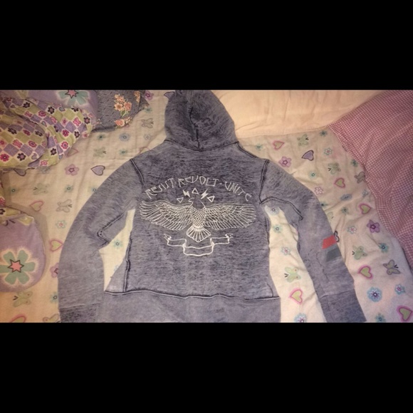 Women's sweater