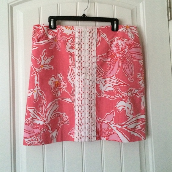 Pink Lilly Pulitzer skirt