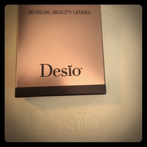 Desio Desert Dream Plano contacts, NEW IN BOX