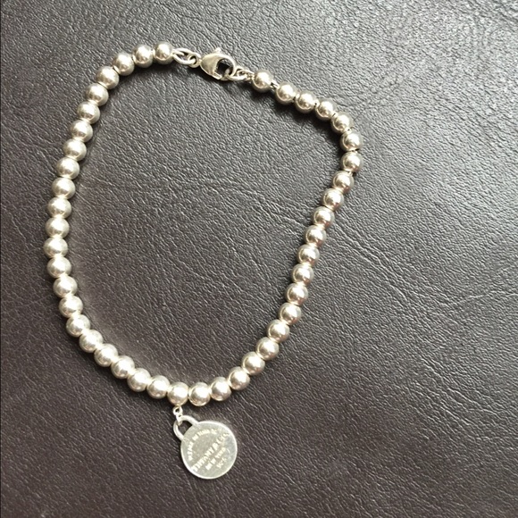 SOLD!!!! 🎉🎉Tiffany Bead Bracelet