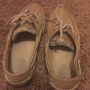 HARDLY WORN sperry top sliders