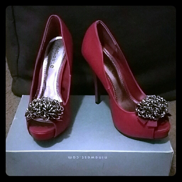 HOLIDAY SPECIAL♡ Red Open Toe
