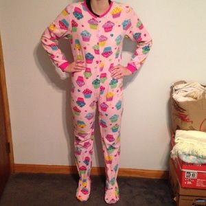 Cupcake print footie pajamas