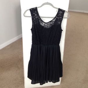 'litte black dress'