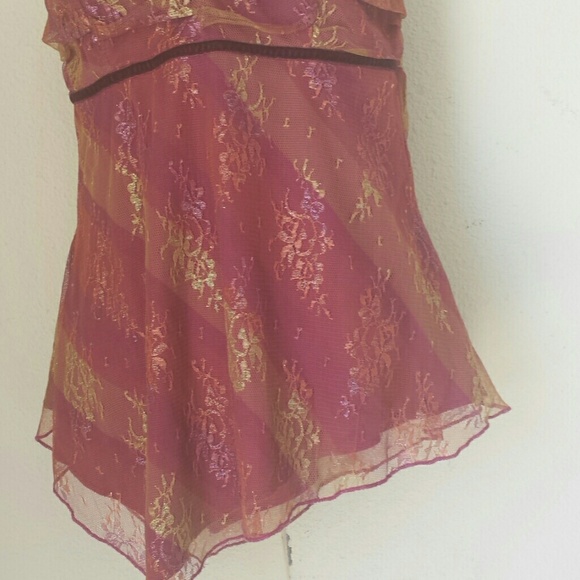 Lace top - Picture 3 of 4