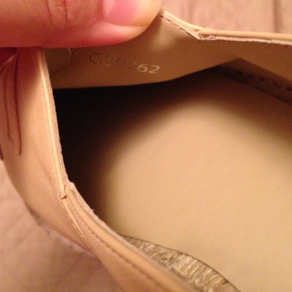 😍💯⬇️REDUCED🎉🚨Authentic Chanel Espadrilles - Picture 4 of 4