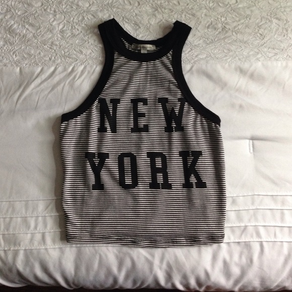 🌸CharlotteRusse🌸 New York crop top