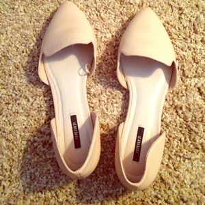 Forever 21 pointed nude flats