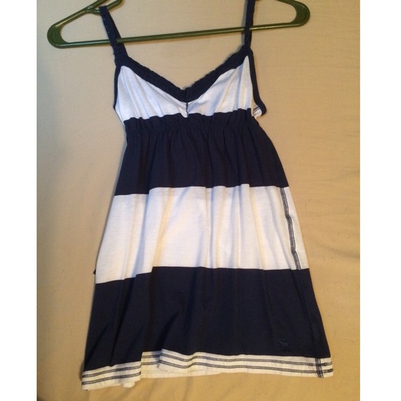 Abercrombie and Fitch tank top - Picture 1 of 4