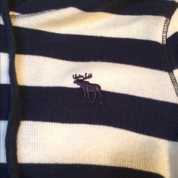 Abercrombie & Fitch quarter sleeve shirt - Picture 2 of 2