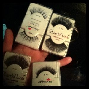 100% Human Hair Eyelashes