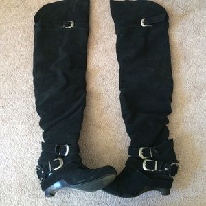 Naughty monkey boots