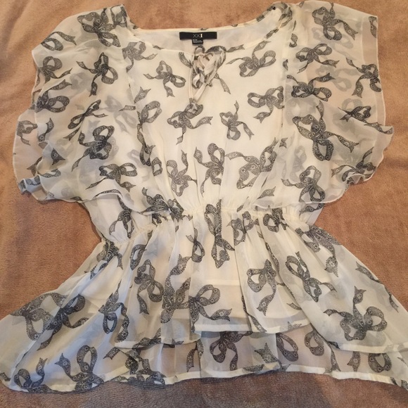 Flowy top - Picture 3 of 3