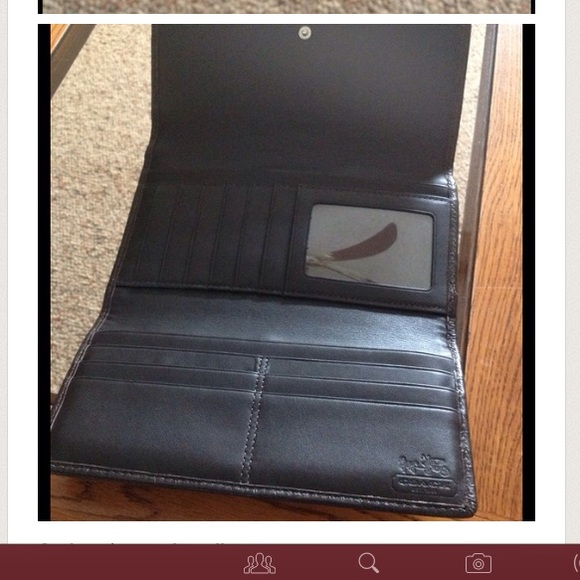 Authentic Coach Long Wallet😄 - Picture 4 of 4