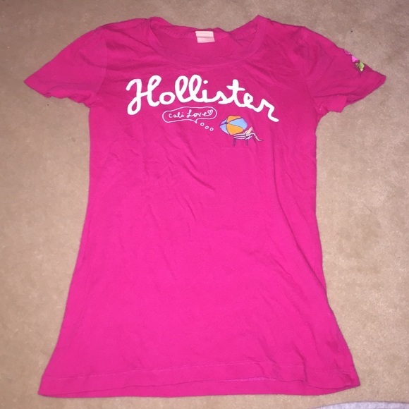 Hollister graphic tee
