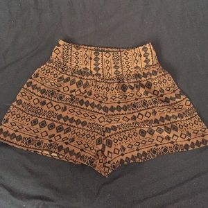 Tribal print flowy shorts