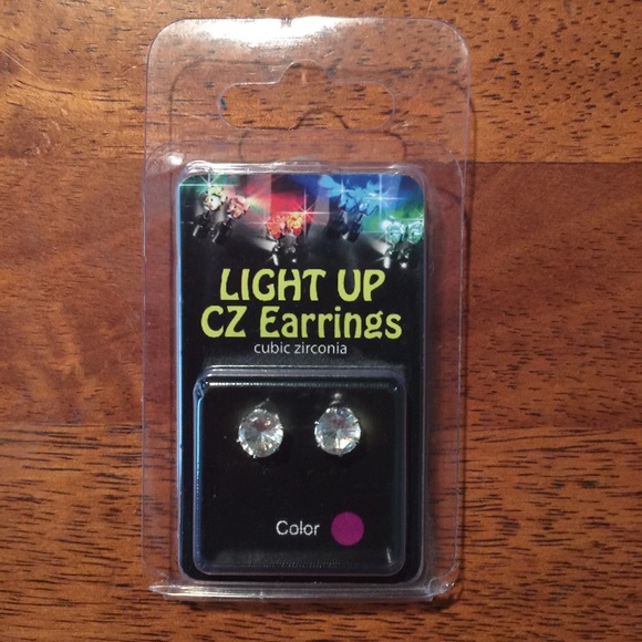 Light Up Earings (Purple)
