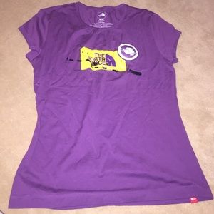 north face graphic tee
