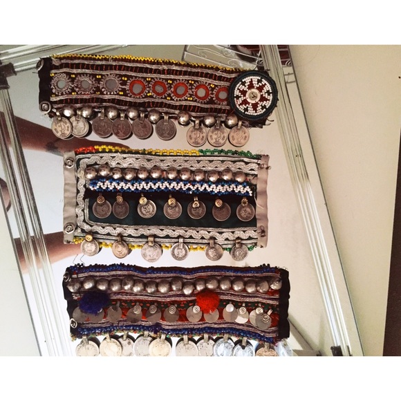 SOLD OUT - Picture 2 of 4