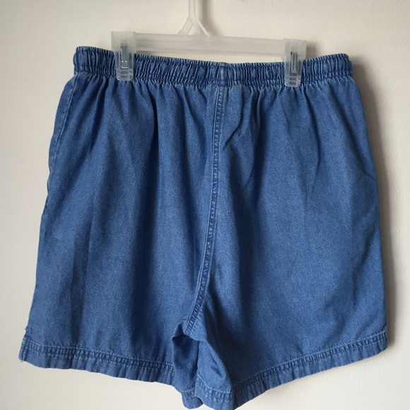 ❗️SOLD❗️Denim Shorts W/ Drawstring 😻 - Picture 2 of 2