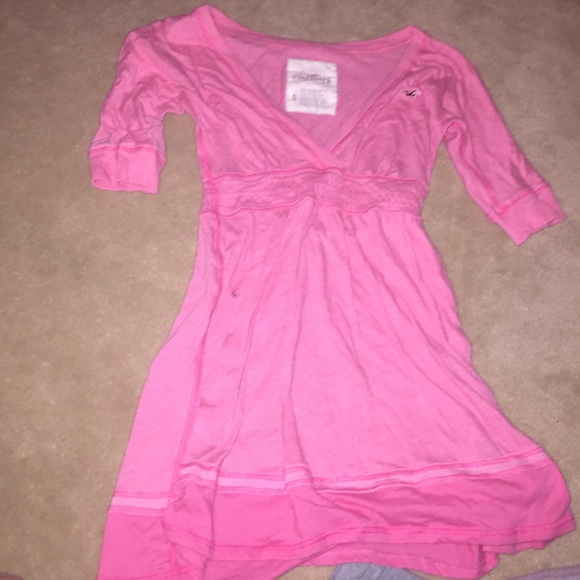 Peachy/pink half length sleeve Hollister shirt