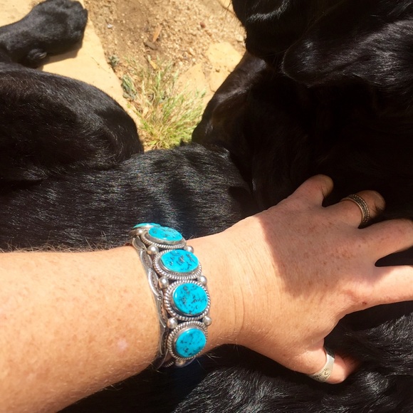 💙Navajo Turquoise Sterling Silver Cuff Bracelet - Picture 4 of 4