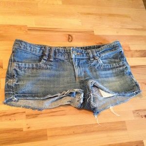 Short jean shorts