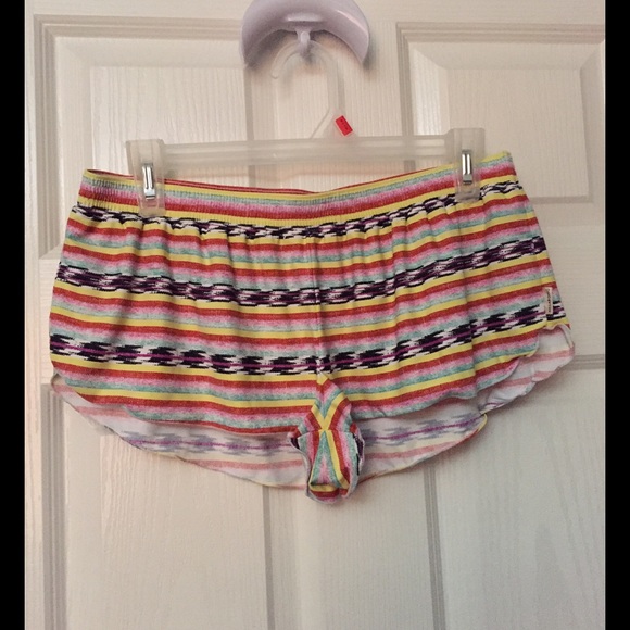 Billabong shorts🔥final price reduction🔥