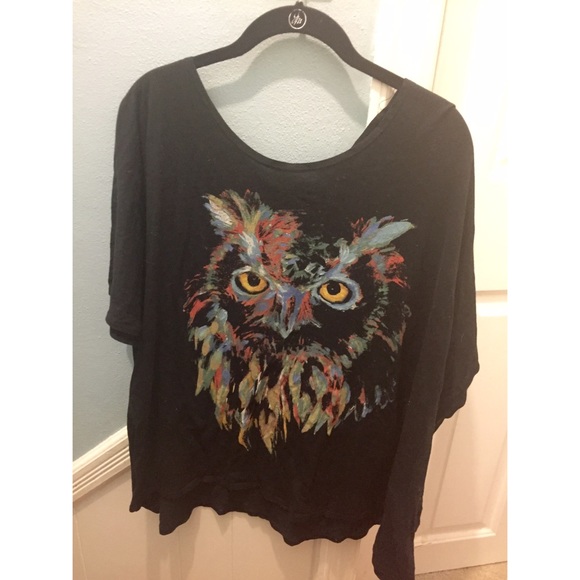 Urban Outfitters Oversized Owl Tee