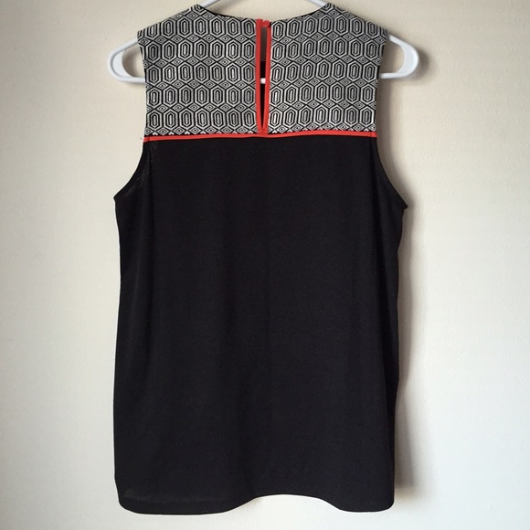 ❗️SOLD❗️Perfect Summer Top 😻 - Picture 2 of 3