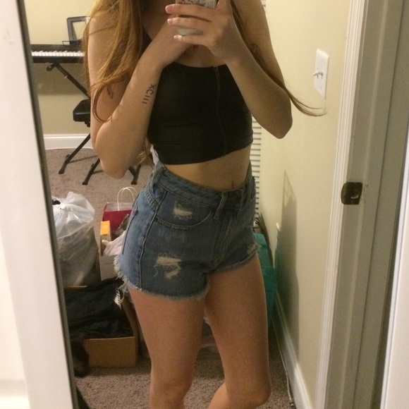 SOLD BDG Distressed Denim Shorts - Picture 4 of 4