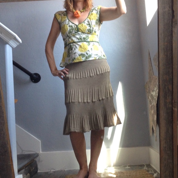 Fei by Anthropologie floral blouse - Picture 4 of 4