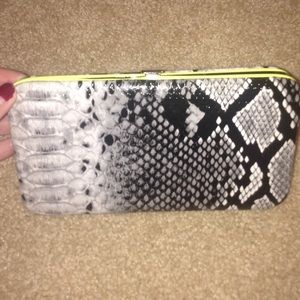 ⭐️NWOT wallet