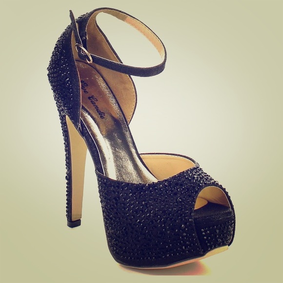 Super cute and sexy black rhinestone shoes!