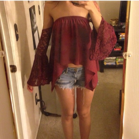 Hippie off the shoulder top!