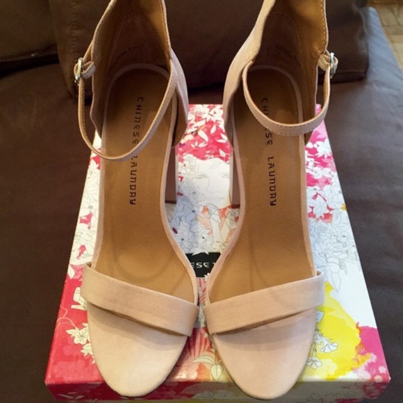 Chinese Laundry Shoes - ❌ sold Blush Scalloped Block Heel Sandal