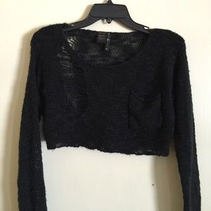 Shredded crop top/sweater