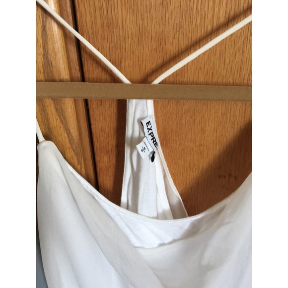🚫Sold in bundle🚫Express white racerback tank. - Picture 2 of 3