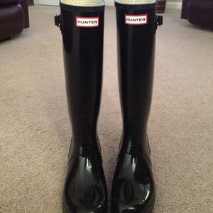 Hunter boots size 9