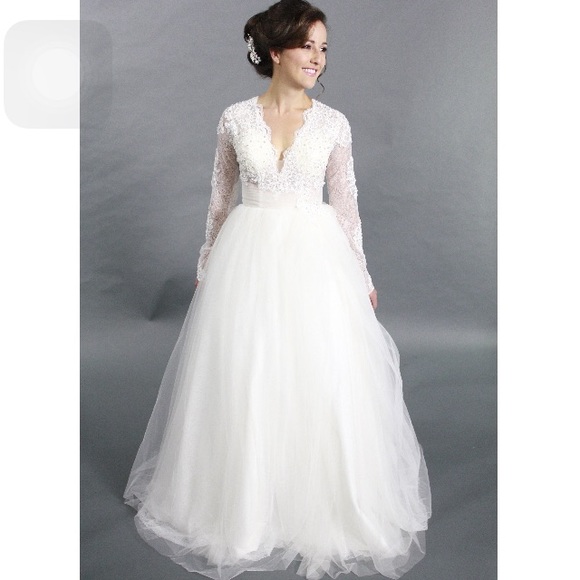 Wedding dress