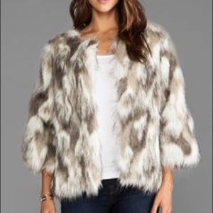NAVEN faux white rabbit fur jacket