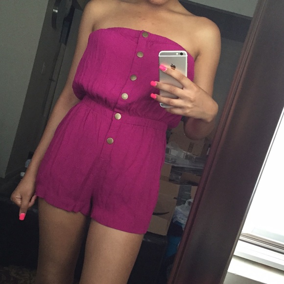 ❗️SOLD❗️Fuschia Romper 😻😻 - Picture 3 of 3