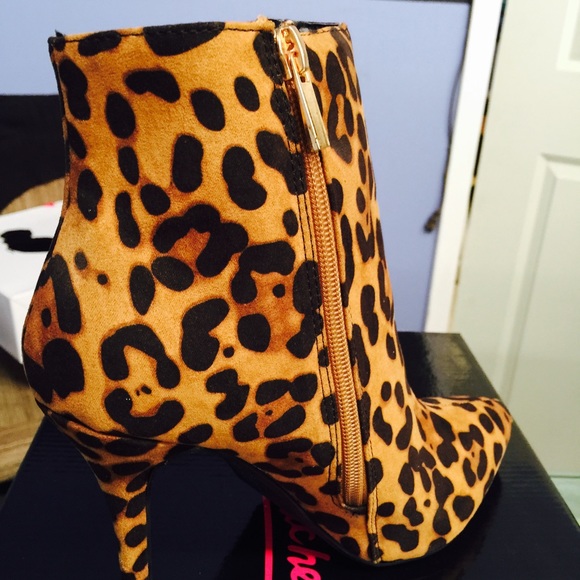 Leopard booties